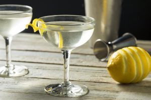 Vesper Cocktail Recipe & Ingredients