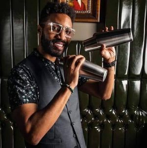 Hey Up And Coming Bartenders! Apply To Become A Cocktail Apprentice Red Coat At Tales Of The Cocktail