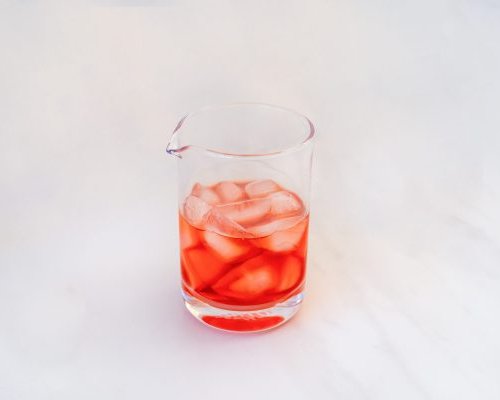 How To Use A Cocktail Mixing Glass: Tips And Techniques For Perfect Cocktails