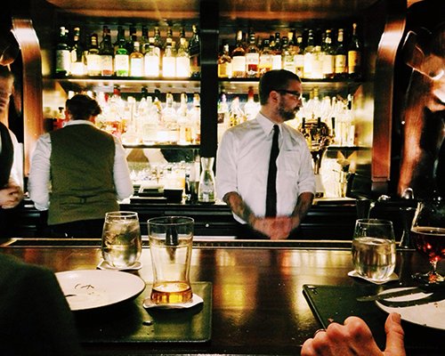 Mixology 101: The Art & Science Of Cocktail Making