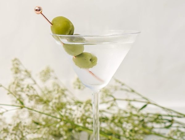 From Simple to Spectacular: How Cocktail Skewers Can Transform Your Drinks