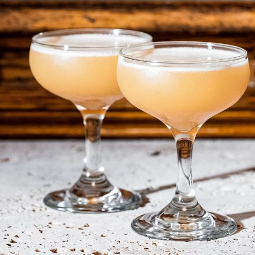 Gin Can Do Tropical, Too