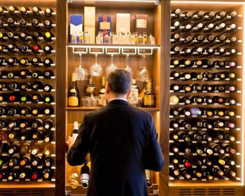 How To Write A Killer Wine List That Makes You Money