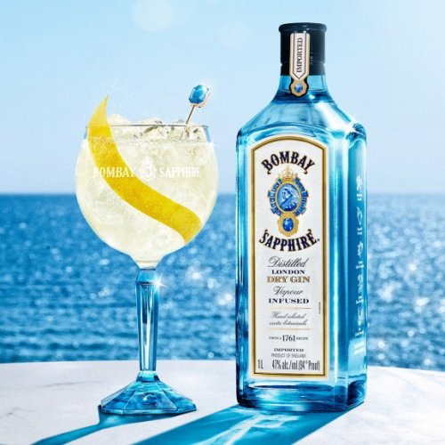 This Three Ingredient Cocktail Tastes Like Friday In A Glass