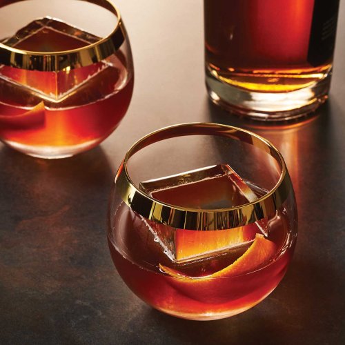 Cocktails Fit For A Holiday Feast