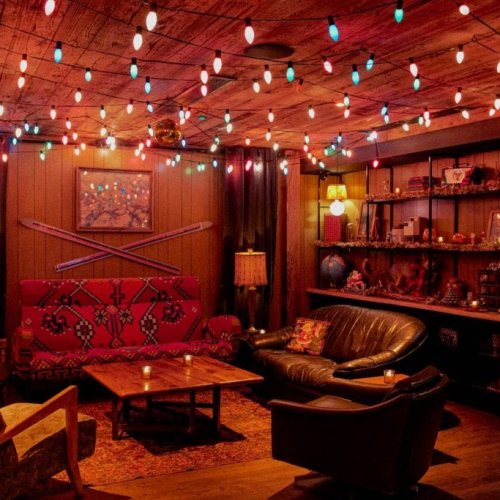 This Winter, Throw An Après Ski Party
