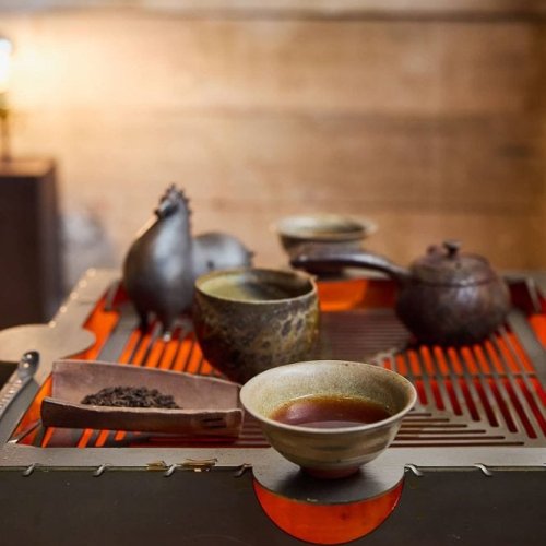 Throw A Tea Party Like A Grownup