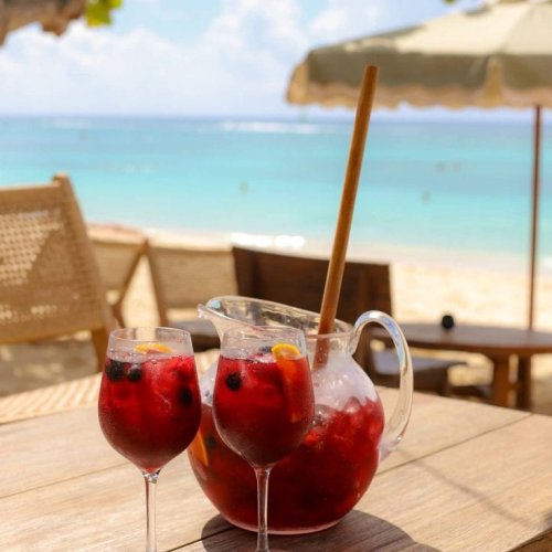 Where To Drink In Grand Cayman